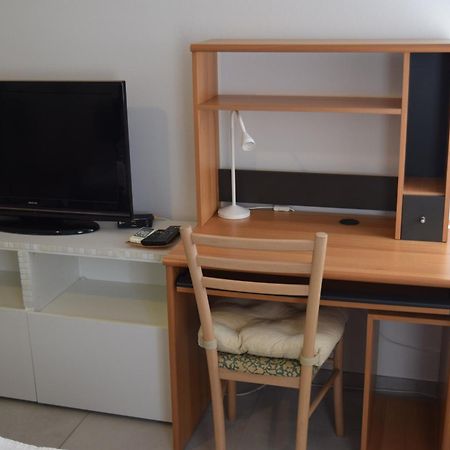 B&B We Care Appartamento Lendinara エクステリア 写真
